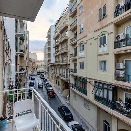 A Lovely 3br Just Off The Promenade W/balcony By 360 Estates شقة *