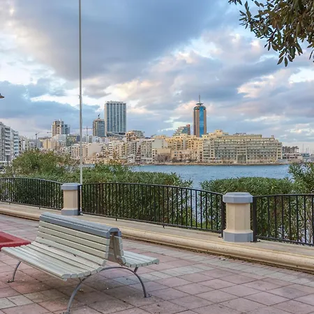 아파트 A Lovely 3br Just Off The Promenade W/balcony By 360 Estates *