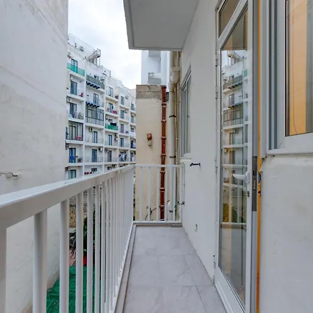 A Lovely 3br Just Off The Promenade W/balcony By 360 Estates * Sliema
